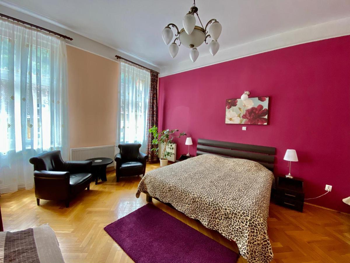 Hotel Casa Balcescu Braşov Exterior foto